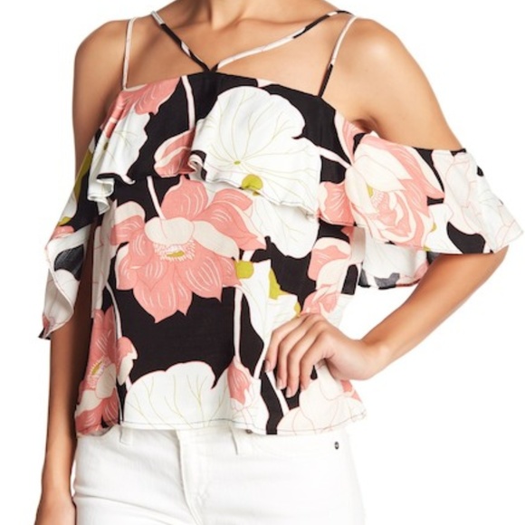 cupcakes & cashmere Tops - Cucakes and Cashmere Bixby top